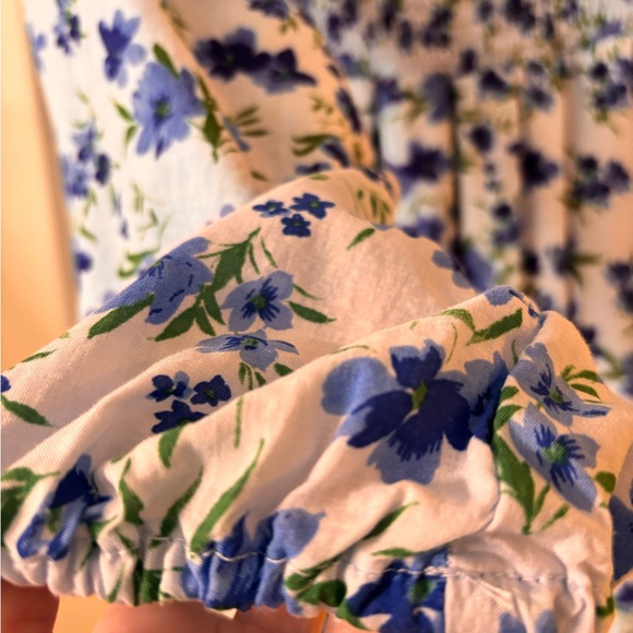 Floral Blue Dress - Picture 4 of 6